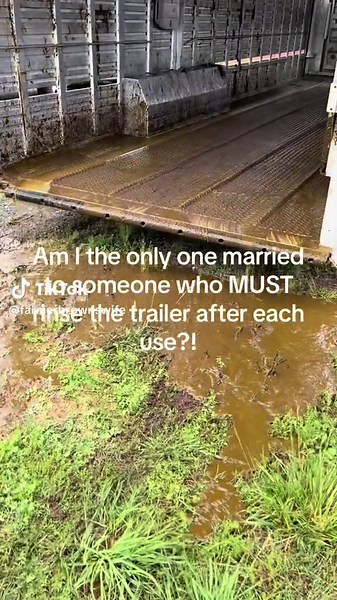 But this trailer has some years and many a load on it and looks awesome. So like usual…he’s right. @BrownCattleCO #farmer #husband #farm