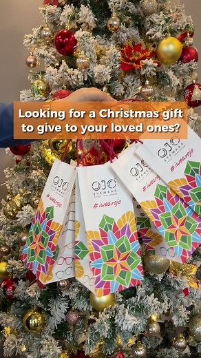 It’s not too late to find the perfect gift for your loved ones! 🧡 If you’re still looking for an amazing Christmas present, come and visit us! 🚶‍♀️ We have a variety of eyewear for both men and women to choose from. The perfect gift is just a visit away! 😉Visit www.ojoeyewear.co for more details. #OJOEyewear #EyewearForAll | OJO Eyewear
