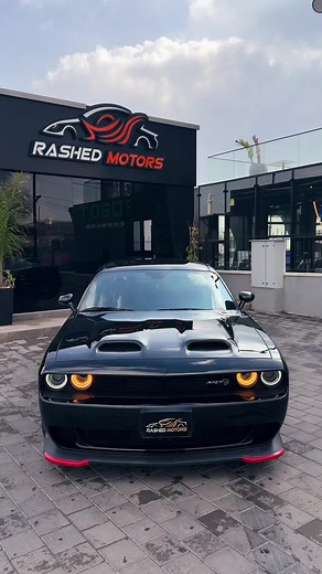 2022 Dodge Challenger SRT Hellcat Review & Features