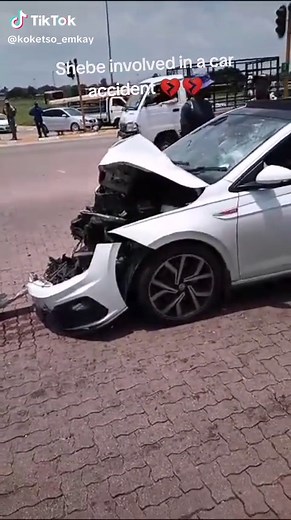 Emkay (@koketso_emkay)’s videos with original sound - Emkay