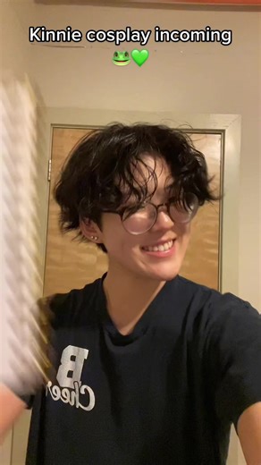 This is actually a blooper but I thought it fit so here we are 💀 #cosplayer #amphibia #cosplay #marcywu #marcy #disney #cartoon #amphibiacosplay