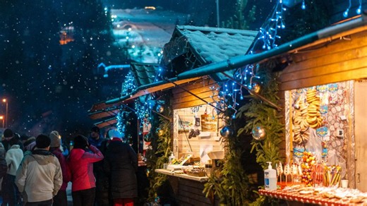 Quels sont les plus beaux marchés de Noël en France où plonger dans la magie des fêtes cet hiver