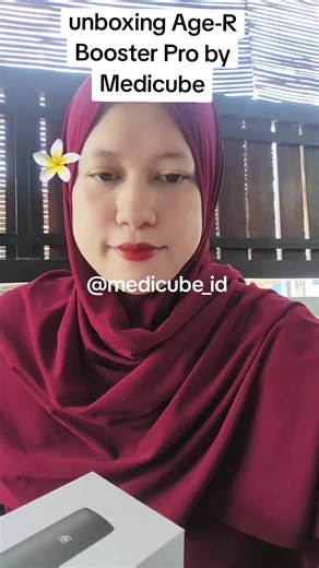 Unlock Youthful Skin with Medicube Age-R Booster Pro