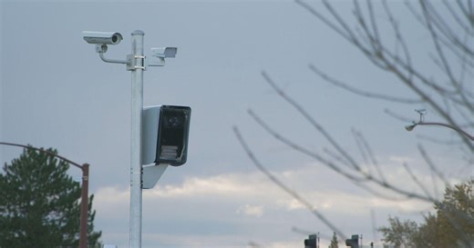 Denver area police look to reduce deadly crashes with red light cameras