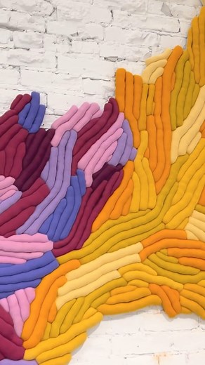 1.3M views · 10K reactions | How incredible is this sculpture by @siennamartz.art? Measuring at a massive 13ft, it is a true marvel of creativity and ingenuity. Crafted using thrifted fabric and organic kapok fibre, it not only showcases artistic brilliance but also promotes sustainability and eco-consciousness. A masterpiece that commands attention and admiration! | Mary Maker Studio | Facebook