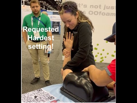 Shoulder Dislocation : What is your Reduction Technique? She got it! #orthopedic #athletictraining