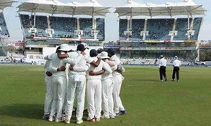IND vs ENG, 2016 - 5th Test: Day 2 Highlights