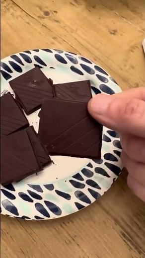 Lindt EXCELLENCE Dark Chocolate Bar - 70% Cocoa