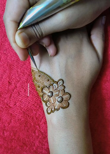 11K views · 30 reactions | Floral mehndi design Part 4 | Blooming ideas | Facebook