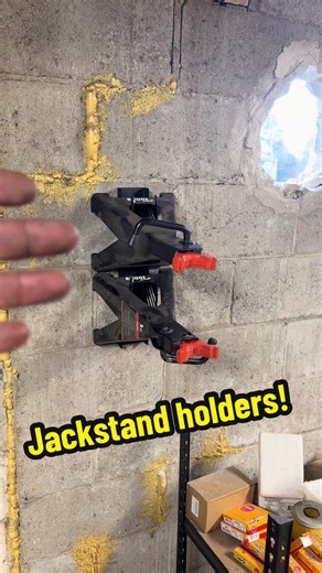 Jack stand organization! #jackstand #mechanic #organization #workshop #garage