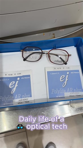 Optical lab tech / job 64 #optician #introvertjobs #dailylife #makingof #craftprocess