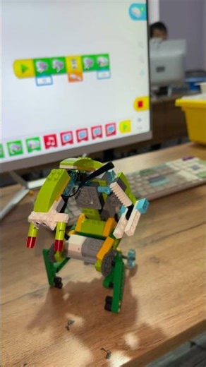 #robodog #lego #minirobot #automobile #robottoy #minecraft #wedo #robotics #roblox