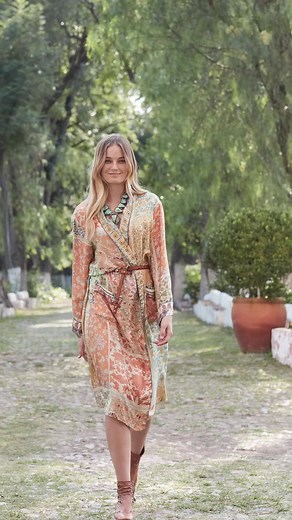 Discover looks of casual sophistication in our Vintage Modern Shop, where you’ll find styles that are as comfortable as they are elegant: http://bit.ly/2KOFXVV | Sundance Living