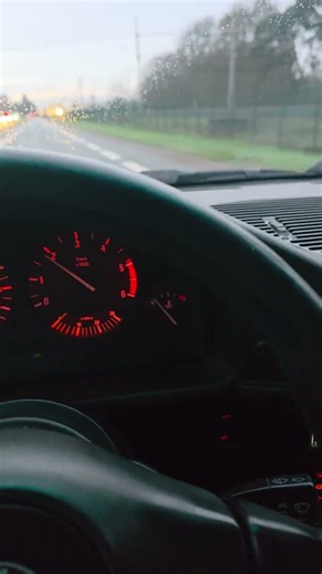 Bmw e34 524td Where does this noise come from?