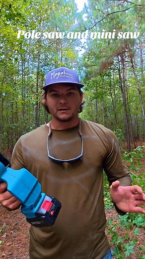 🔥 BLACK FRIDAY DEAL – LIMITED TIME! 🌳 Reach high branches safely — no ladder needed. Meet the H92 Pro (21V · 6” Blade · Telescopic Pole) — the lightweight, extended-reach mini chainsaw designed to prune tall branches from the ground with total control. Forget climbing, wobbling, or risking a fall. Cut smarter. Cut safer. Cut faster. | Sawven