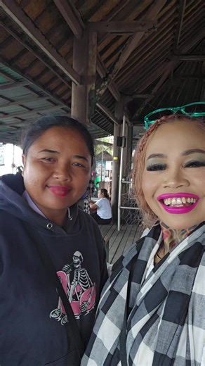 Pertemuan Spesial dengan Bu Kadek Yudis di Nusa Penida