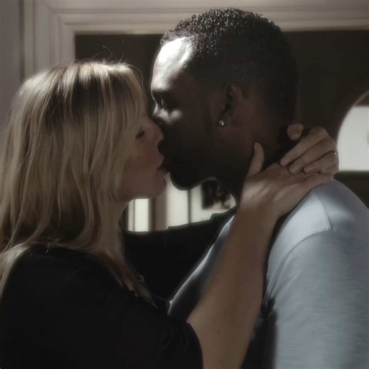 don’t know what to feel abt ronnie n vincent but they fit the song perfectly sooo #edit #eastenders #fyp #ronniemitchell #promomakanliburan [FOR YOU PAGE] [FYP] [VINCENT HUBBARD] [RONNIE MITCHELL] [FAKE ALL] [ORIGINAL CONTENT]