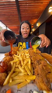 Los miércoles son con todo tu parche porque ahora las alitas se ven así 12 alitas por $33.000 más media jarra de limonada 36 alitas por $99.000 más una jarra de limonada Solo pago en efectivo, a partir de las 6 pm te esperamos 🤗 #carbonesyparrilla #cali #colombia #alitas | Carbones y Parrilla Cali