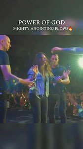 Holyspirit touches Ukraine crowd! - Pastor Andres Bisonni & Pastor Benny Hinn #viralreelsシ #christian #anointing #PowerOfGod #viralvideo #pastors #jesus #moveofGod #powerfulpreachersforchrist | Powerful Preachers for Christ
