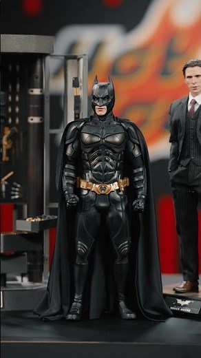 This NEW Hot Toys Batman Armory is CRAZY 🔥 | Sideshow Con 2024