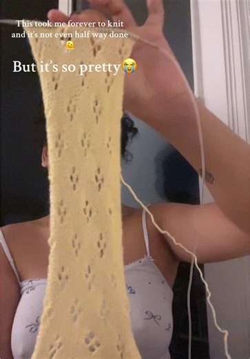 Knitting a Beautiful Scarf: Tips for Beginners