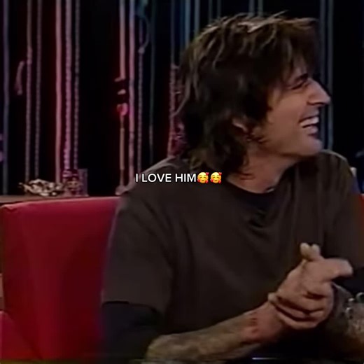 Tommy Lee's Preference for Brunettes and Larger Women Revealed