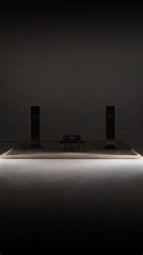 Unleash the true potential of your music collection with the Yamaha R-N2000A network receiver and NS-2000A speakers. This exceptional pairing seamlessly blends cutting-edge technology with Yamaha's renowned acoustic expertise. The result? An audio experience that is truly transcendent. Detail, depth and purity await in this listening experience. What's your go to track for testing out audio equipment and why? #Audio #Sound #Music Libérez le vrai potentiel de votre musique avec l'ampli-tuner rése