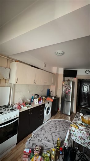 🌺Nellya🌺 on Instagram: "Sper ca înțeleg ce-i aia “Ironie”😁"