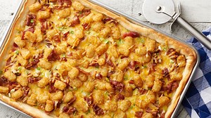 Sheet-Pan Tater-Topped Breakfast Pizza Recipe