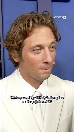 Jeremy Allen White Gushes Over Rumored Girlfriend Molly Gordon