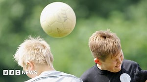 FA guidelines: Children to no longer head footballs during training