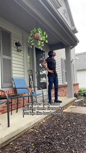 they be so cool looking but soo loud😭