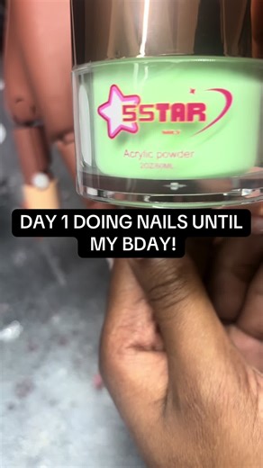 Nail Art Tutorial for Beginners: Detailed Techniques