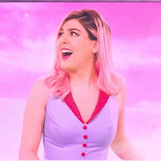 ROAST YOURSELF CHALLENGE - Mis Pastelitos - LETRAS.COM