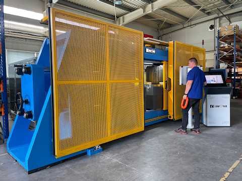 Servo-Hydraulic Horizontal Static and Dynamic Testing Machine LabTest 7.3000H.6