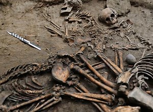 In an astonishing revelation, an incredible discovery has surfaced from the modest grounds of a village school in Cambridgeshire, England. Beneath the earth lies an Anglo-Saxon burial site that dates back to the 6th century CE, unveiling a remarkable collection of enigmatic artifacts from a bygone era. This significant excavation has uncovered the remains of over 100 individuals, offering invaluable insights into the burial traditions and lifestyles of the vibrant Anglo-Saxon community that once