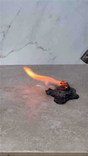 “Melting Candy Experiment in 4K 🔥”#FireLab #SatisfyingExperiment #Shorts# SweetMeltdown