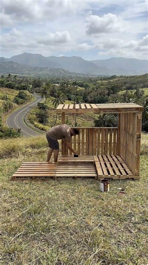 Turning Pallets Into a Dream Outdoor Lounge 🪵✨ #DIY #diycrafts #satisfyingvideo #diybuild