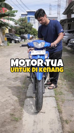 Kenangan di Balik Motor Tua