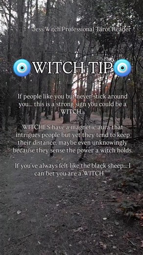 How to Know You’re a Witch: Signs, Awakening & First Steps