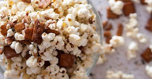 Hawaiian-Style Hurricane Popcorn