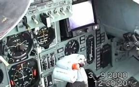 苏-27“侧卫”战斗机起落架与座舱参观（2000年）