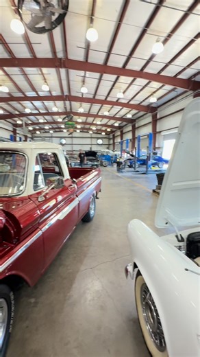 2.5K views · 47 reactions | From classic muscle to full custom showstoppers, our team turns dreams into driveways, one masterpiece at a time. Stop by, see what’s rumbling in the bays, and feel what real Texas craftsmanship looks like.  Mansfield, Texas #HouseOfHotrods #BuiltNotBought #TexasCarCulture #CustomCars #AmericanMuscle #GarageLife #HotrodsOfTexas #CarGuys #PerformanceDriven | House of Hotrods | Facebook