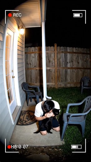 HERO DOG SAVES OWNER FROM COUGAR! 🐕🦁 (CCTV) . . . This terrifying CCTV footage shows the moment a loyal dog protects its owner from a cougar hiding in the driveway. Watch how this hero pet saves the day! Captured on home security cameras in the USA. #HeroDog,#Cougar,#CCTV,#CaughtOnCamera,#USA,#Wildlife,#Safety,#BravePet,#AnimalAttack,#2026,#RingCamera | Magna Fantasia YT