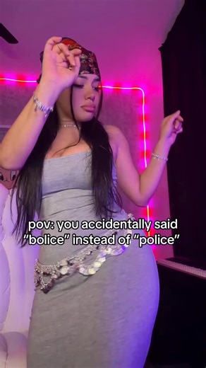 rachelle 💣 on Instagram: "accent slip 🫢 #trendingreels #viral #trending #reels #explorepage"