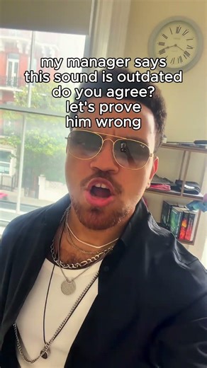 I love making dark pop music, STREETLIGHT, May 8 #newmusic #upcomingmusician #darkpop #ladygaga #pop