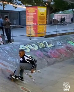 1.1M views · 10K reactions | Guy Does Flip to Recover Gracefully After Falling While Skateboarding 若 #skatereels #skatelife #skater #skateboard #skate #skatepark #skateboardingisfun | SK8 Series | Facebook