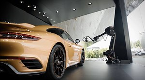 The new 911 Turbo S Exclusive Series is limited to only 500 units, but that doesn‘t mean you can‘t experience it live. Take your chance to discover the highlights of the 911 Turbo S Exclusive Series with two camera-equipped robots on our microsite: http://por.sc/HCT8q2 Combined fuel consumption in accordance with EU 6: 9.1 l/100 km, CO2 emissions: 212 g/km | Porsche