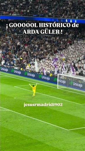 Что за голиище!?? Арда Гюллер с центра поля!