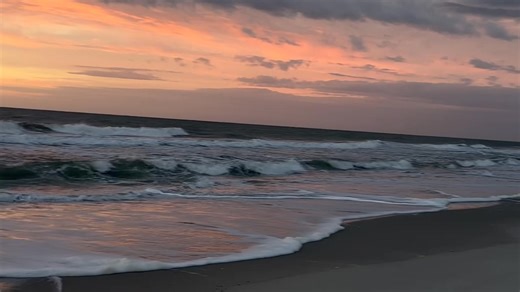 Sunday morning. | Surfside Pier